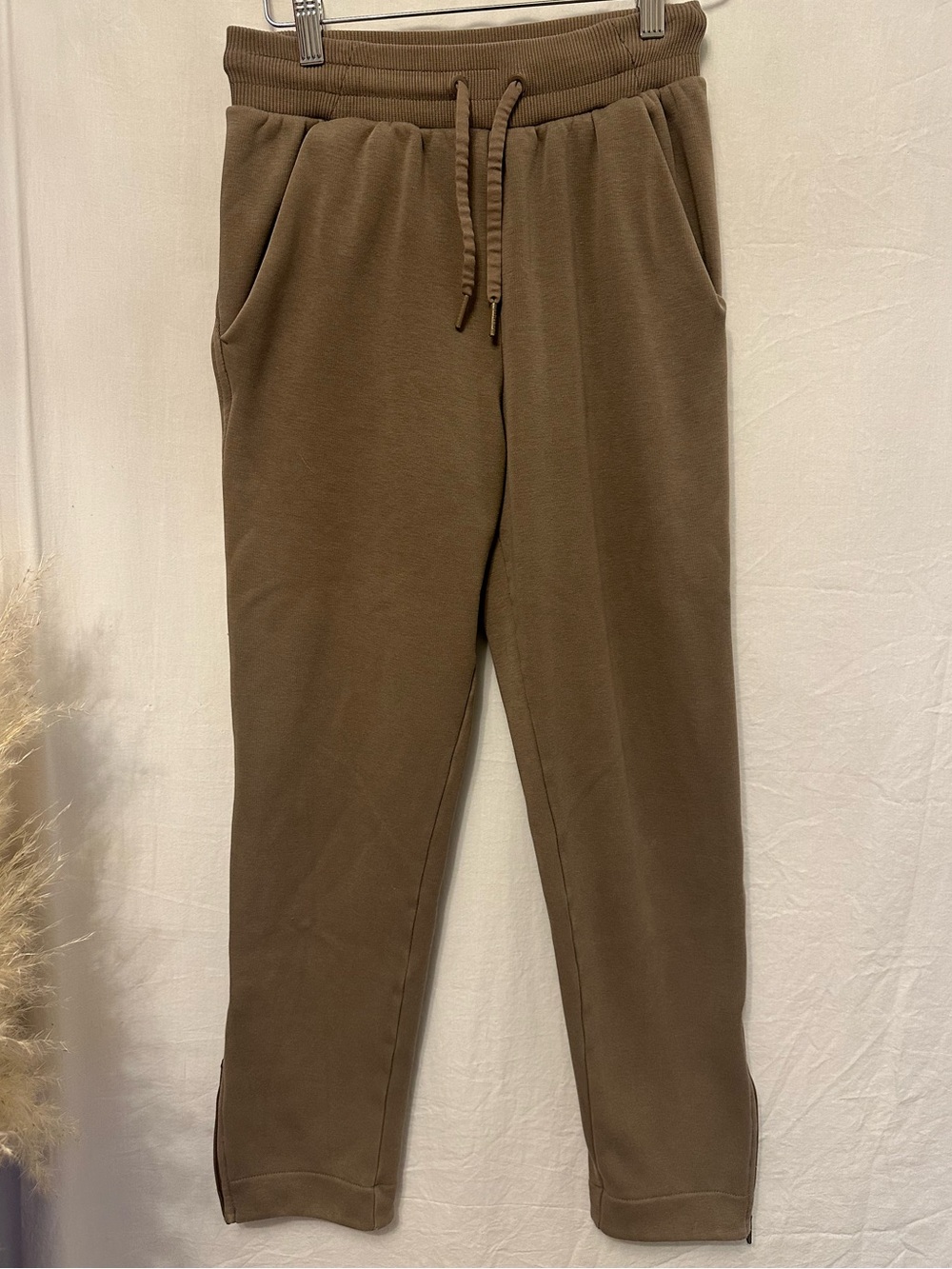 Athleta XXS Brown Ankle Zip Jogger Pants Stretch Pull On